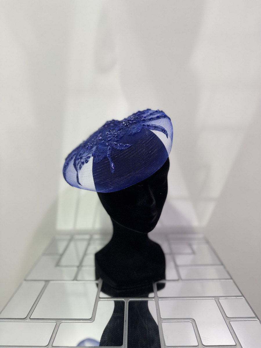 bibi-bleu-electrique-avec-dentelle
