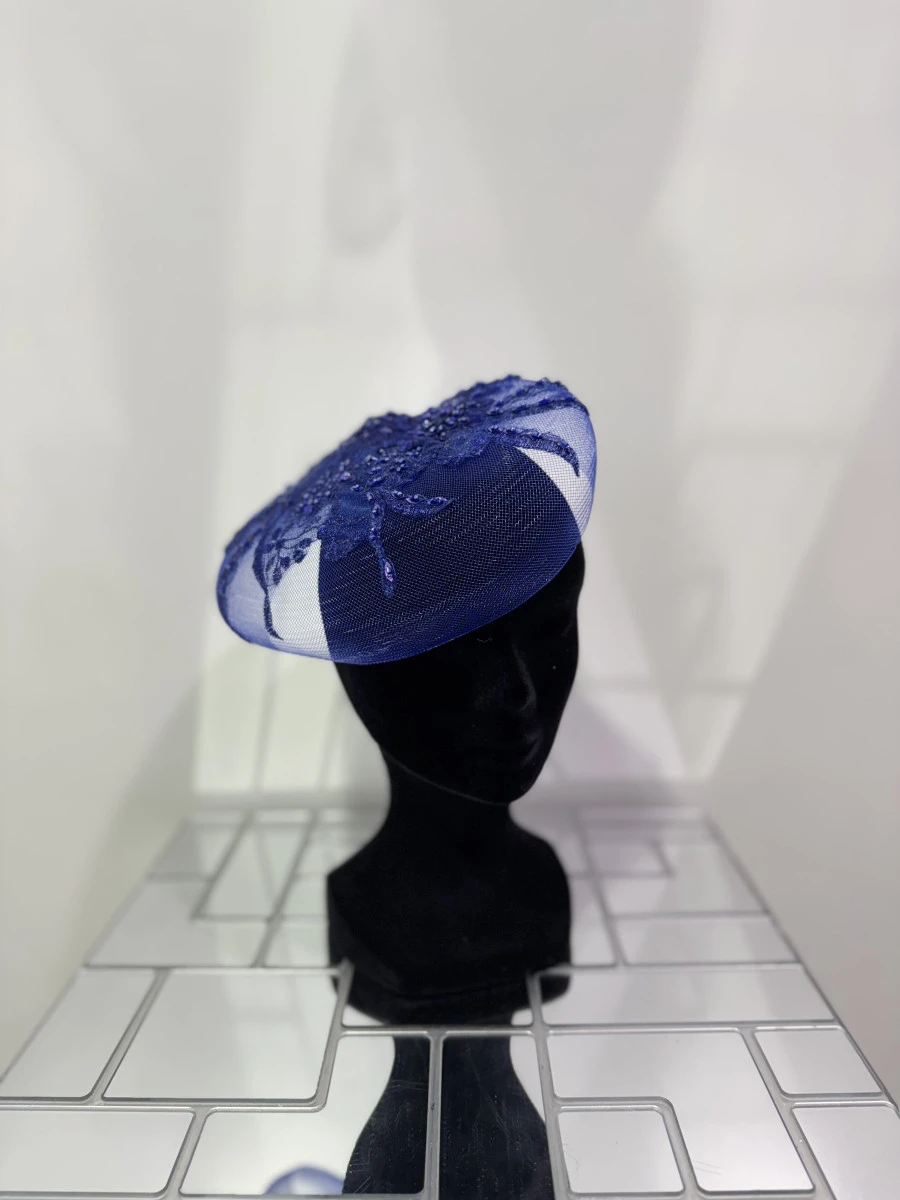 bibi-bleu-electrique-avec-dentelle
