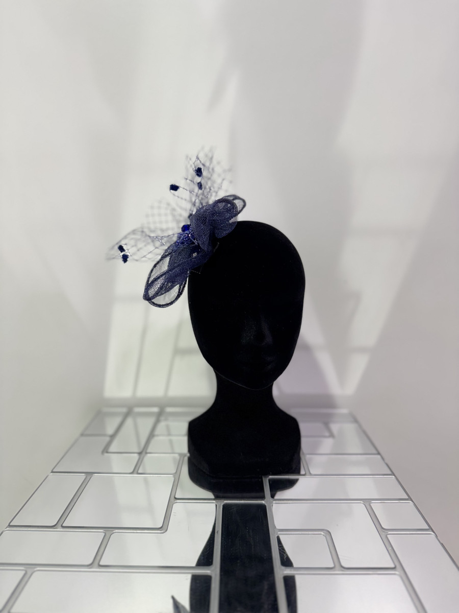 bibi-en-sisal-bleu-marine-avec-voilette2