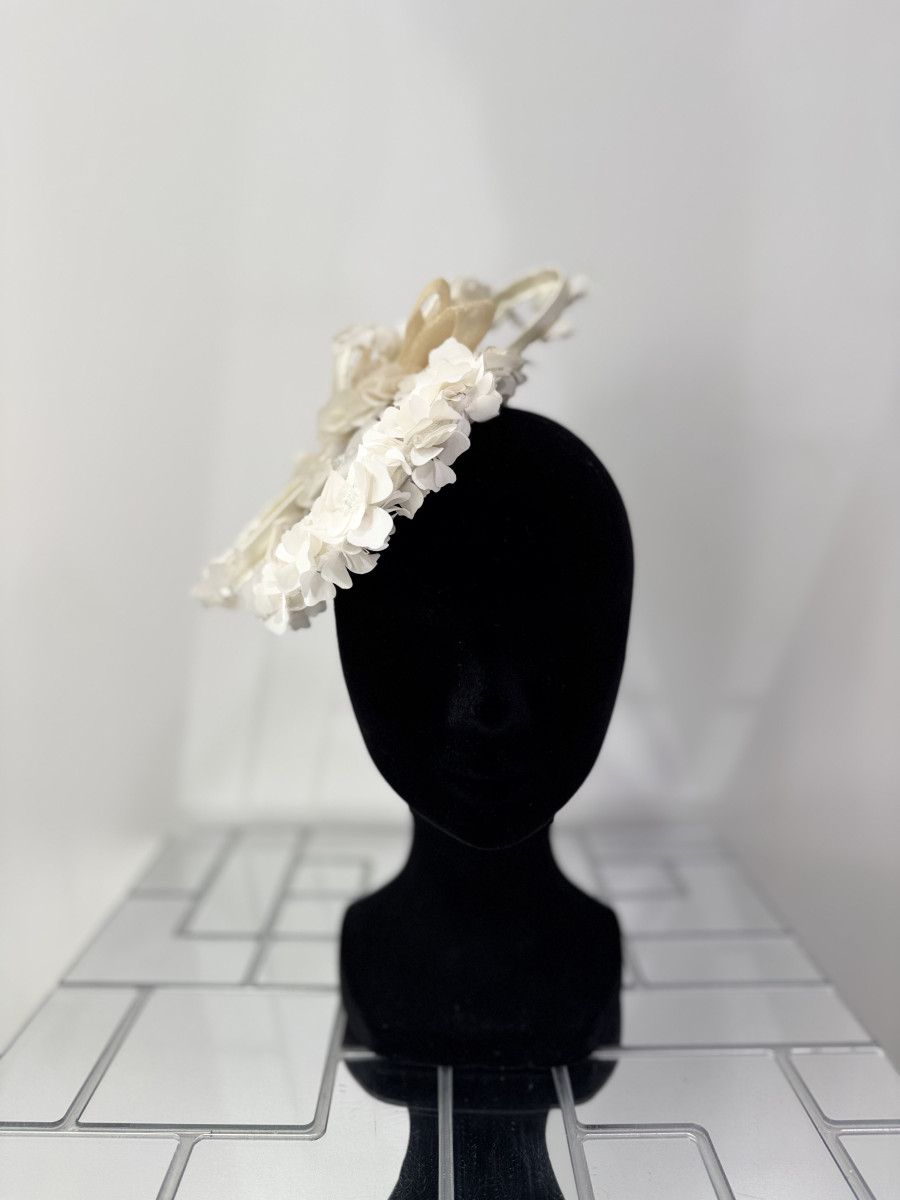 bibi-en-sisal-recouvert-dentelle-fleuri