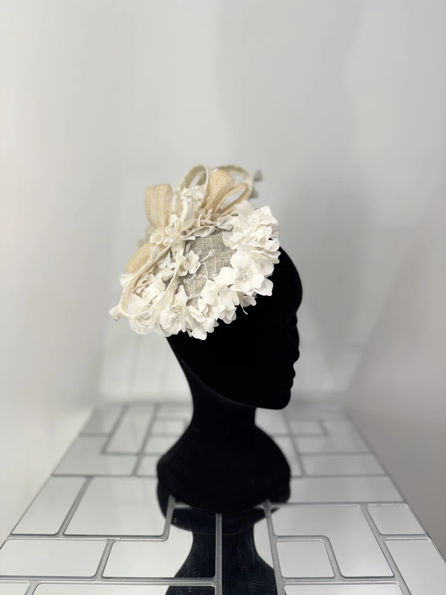 bibi-en-sisal-recouvert-dentelle-fleuri1