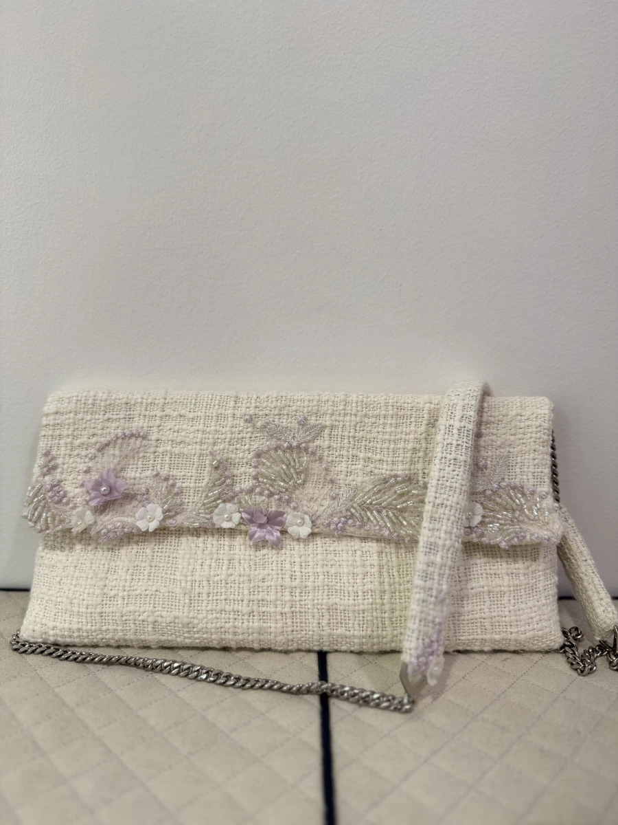 pochette-en-tweed-dentelle-printaniere3