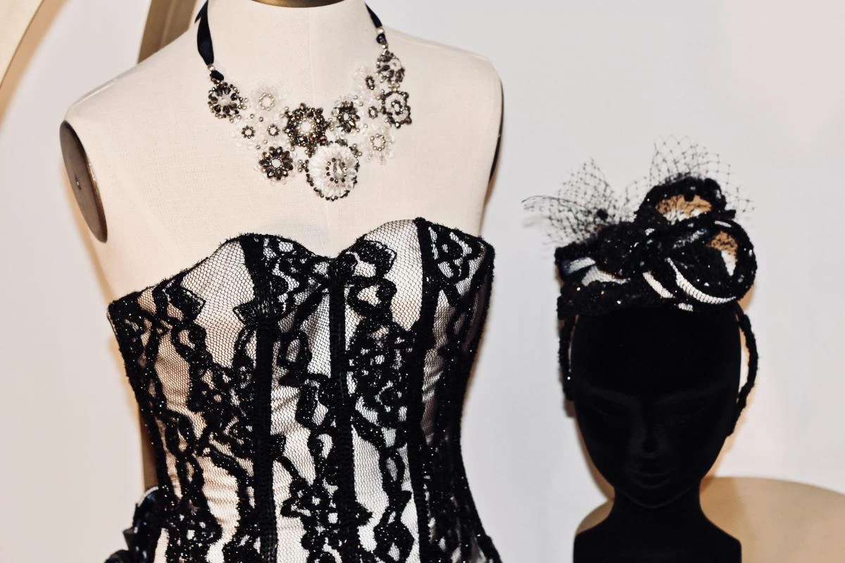 robe-noire-et-blanche3
