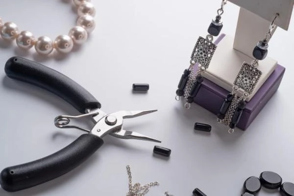 Confection de bijoux et accessoires à CHANTILLY